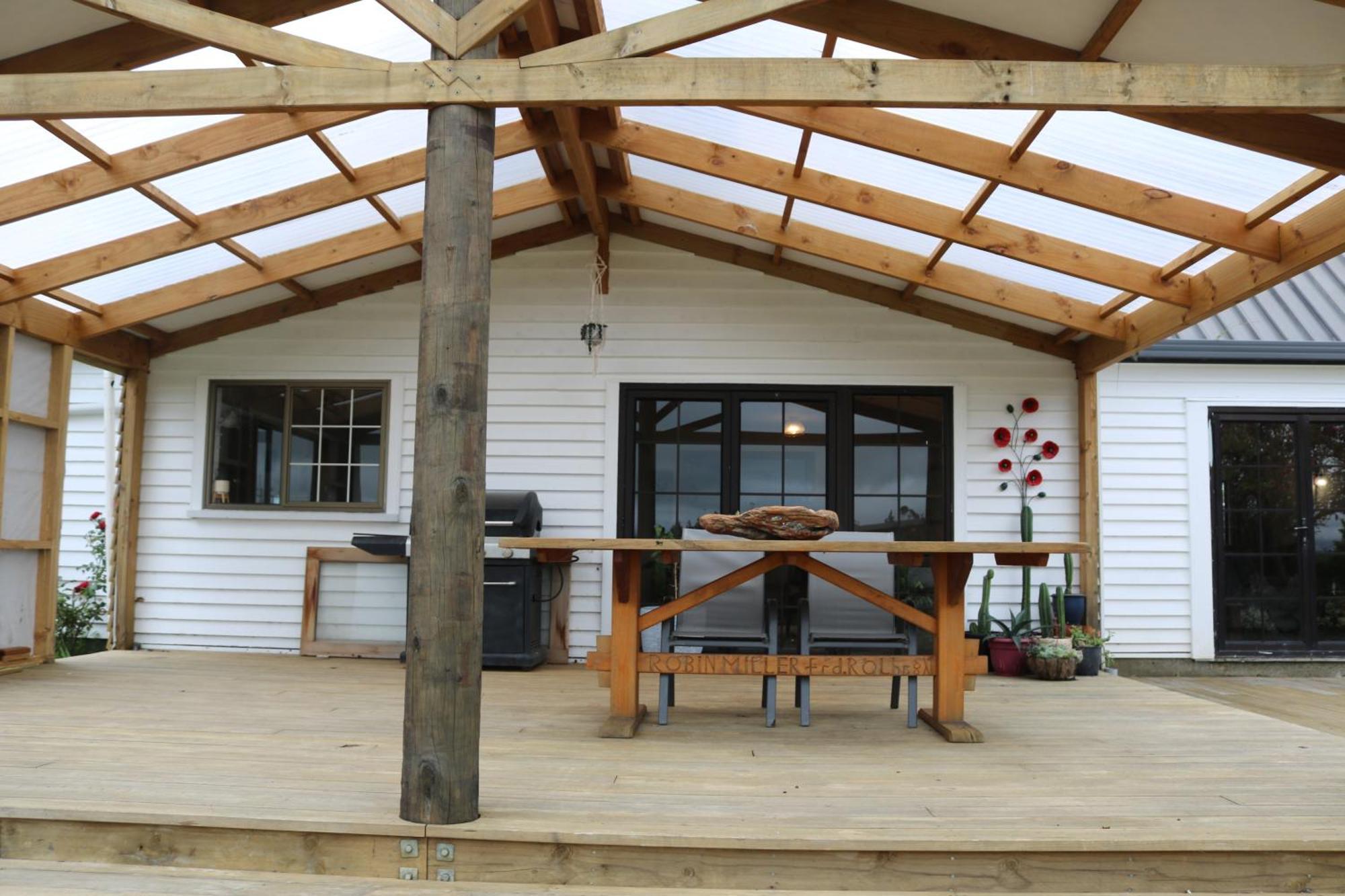 Westholm Lodge Harihari Exterior photo
